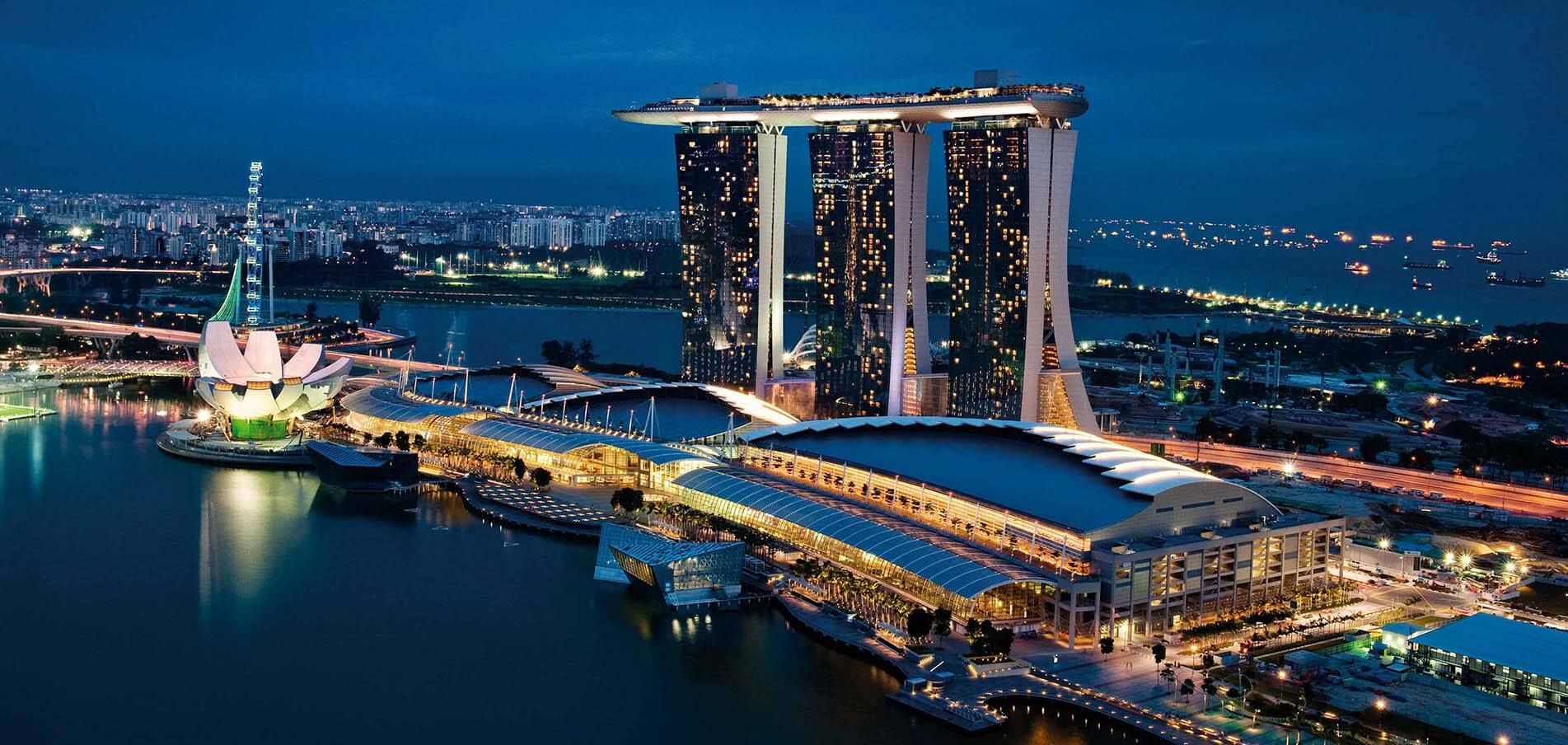 Charter di Superyacht Singapore